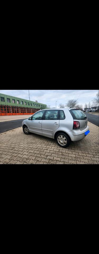 Polo 1.4 TDI  130.000 km tüv neu bj. 2006 in Düren