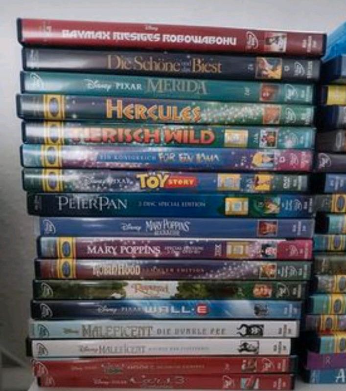 Disney DVDs in Delligsen