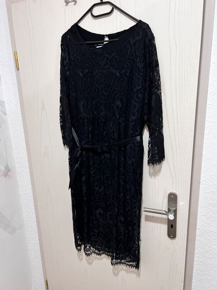 Schwarzes Kleid für Schwangere Gr. 42-44 in Hambühren