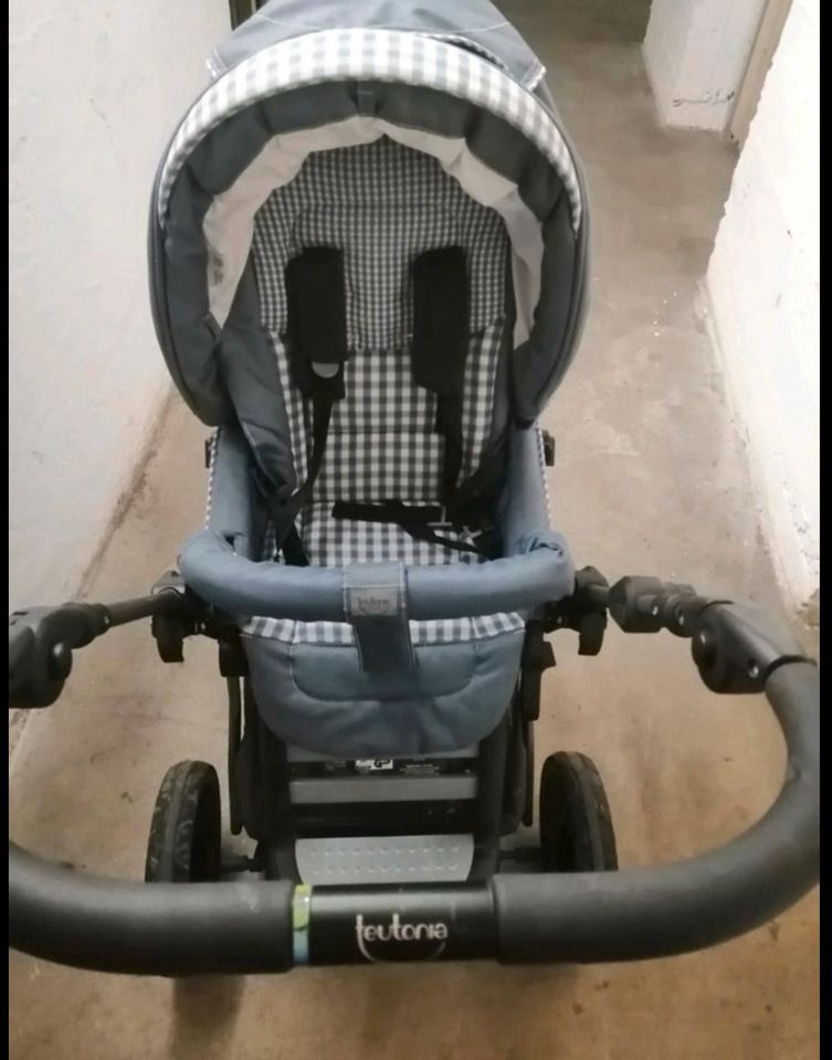 Kinderwagen in Würzburg