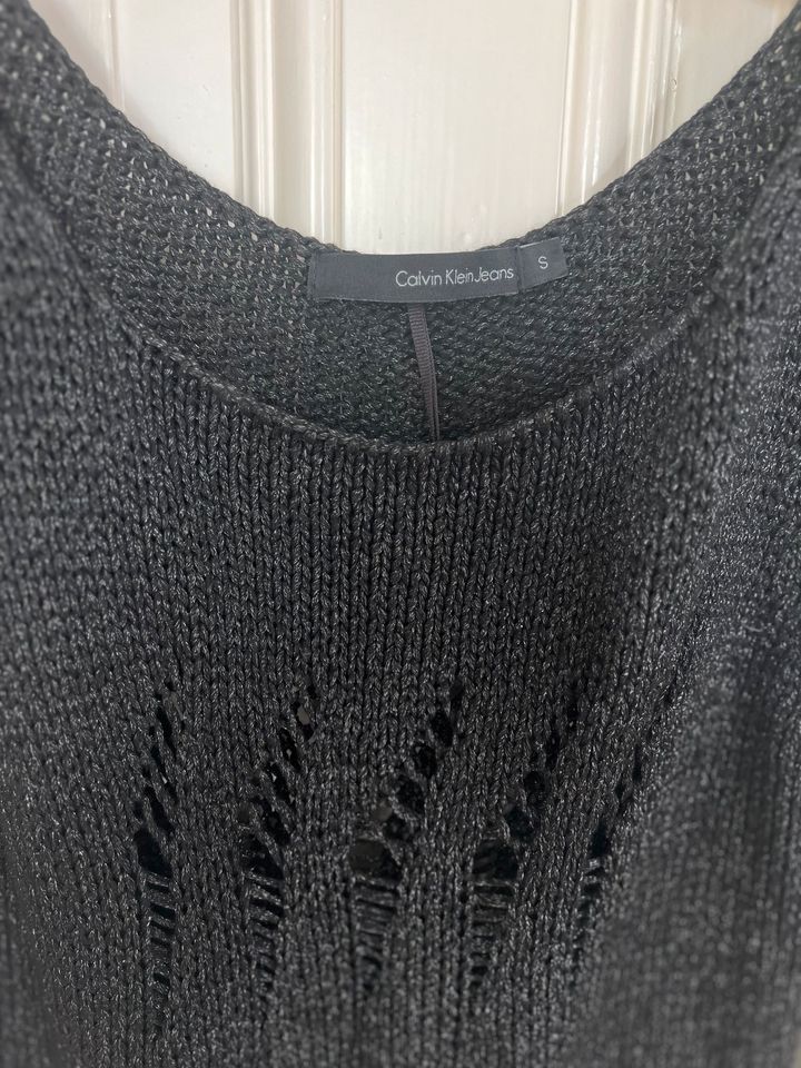 Calvin Klein Jeans Strick Pullover Kleid Größe S in Oberursel (Taunus)