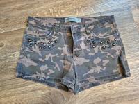 Camouflage Shorts, Gr. 36 Sachsen - Chemnitz Vorschau