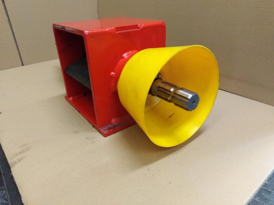 Messer Holzhäcksler Holzschredder Schredder Traktor Zapfwelle in Darmstadt
