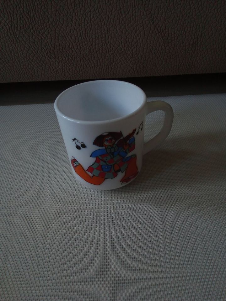 Becher Vintage 80 er Jahre Arcopal France Clown in Oldenburg