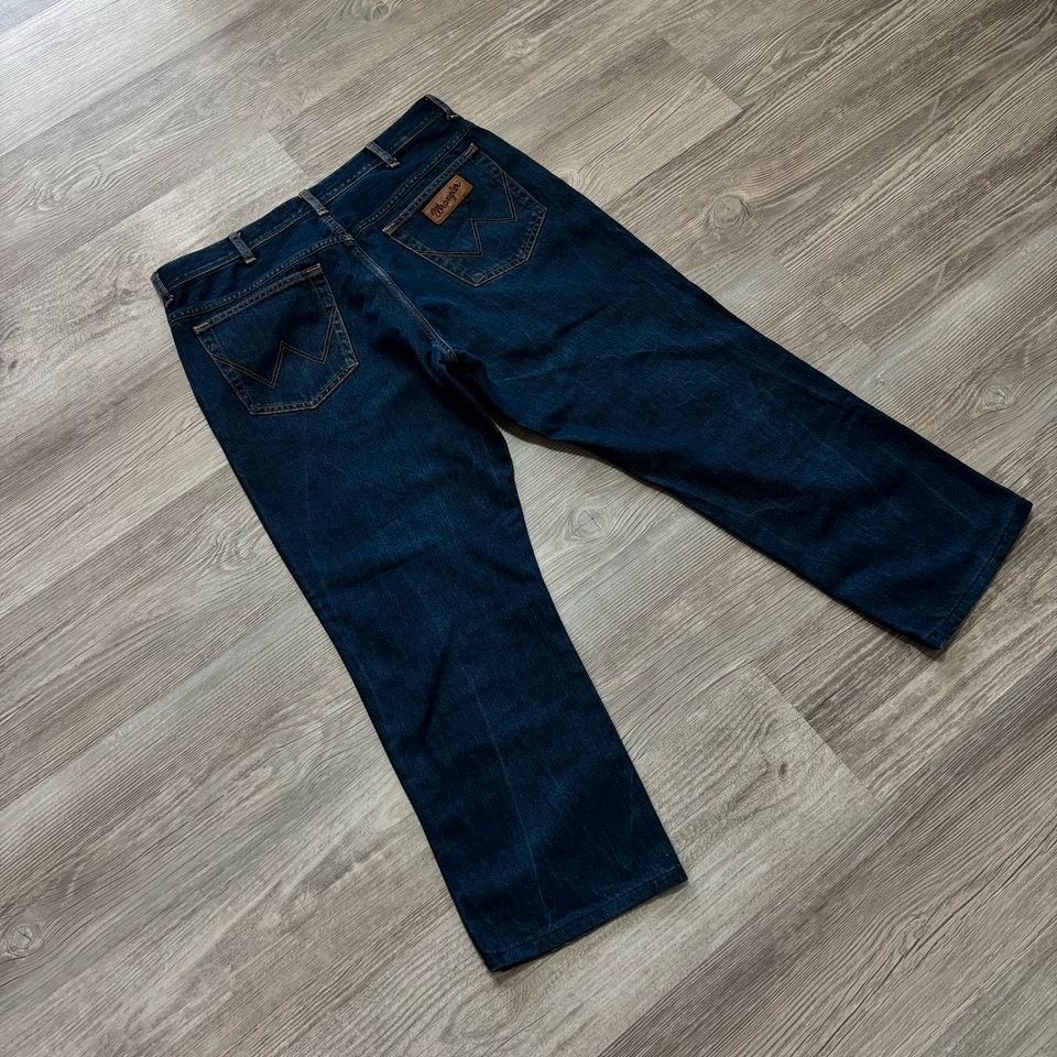 Original Wrangler-Jeans in Größe M/L. Jahrgang in Kleve