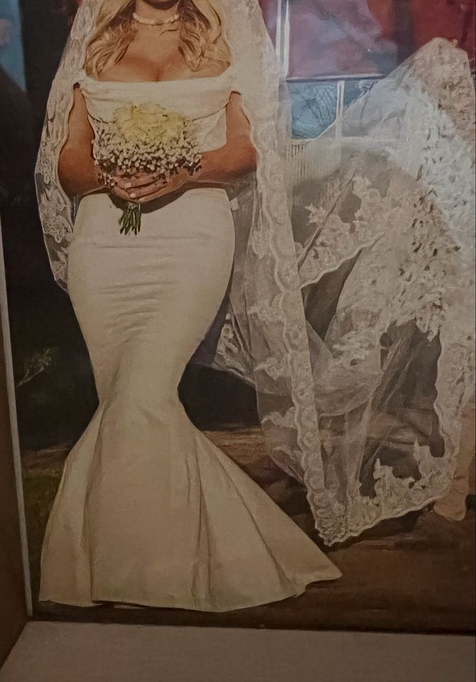 Brautkleid Hochzeit, Standesamt Meerjungfrau in Stuttgart