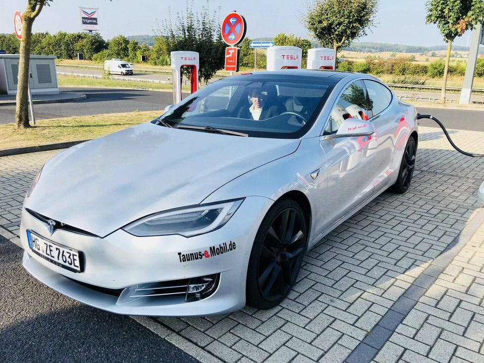 MIETEN - Tesla S P100DL Silber - eAuto Abo - Langzeitmiete in Friedrichsdorf