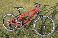 leichtes Kinder Mountainbike 20 Zoll KUbikes 20L Farbe rot Sachsen - Moritzburg Vorschau