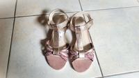 Neue S. Oliver Sandalen, Sommerschuhe, Gold / Rosé, Gr. 38 Berlin - Köpenick Vorschau