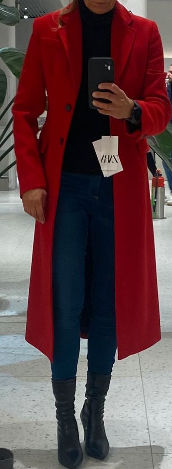 Zara- roter Mantel Größe S in Essen