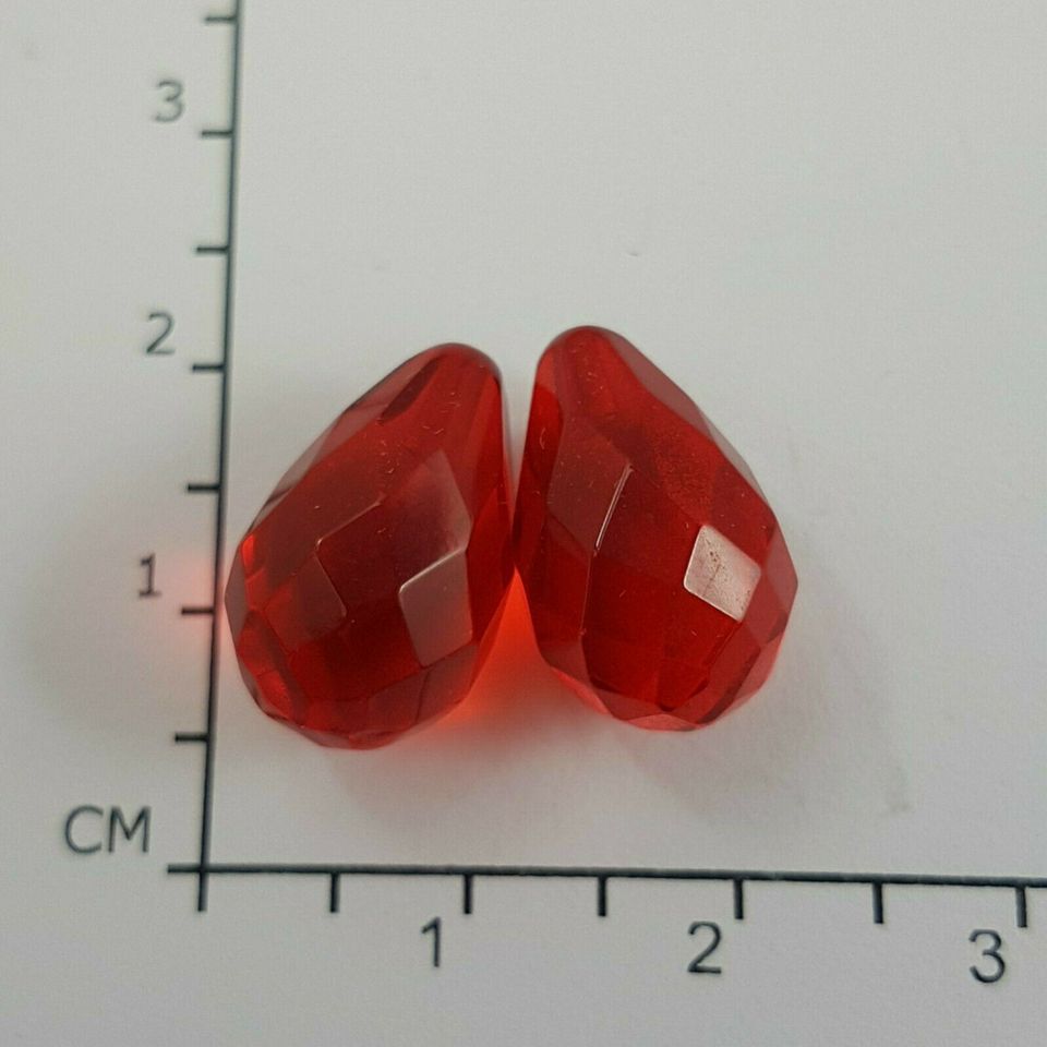 Bernstein Pampel Paar angebohrt ( je 15 x 10 mm ) in rot beh. in Recklinghausen