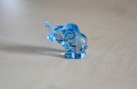 wunderschöner blauer Glas Elefant Glücksbringer Briefbeschwerer Dresden - Äußere Neustadt Vorschau