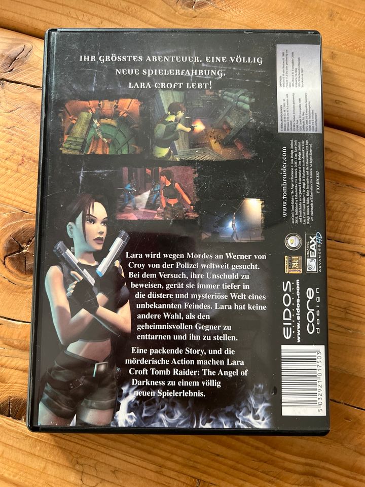 Lara Croft Tomb Raider Videospiel PC Game angel of Darkness in Köln