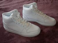 weiße NIKE-AirForce Damenschuhe „Ebernon Mid“, Gr. 38,5 – NEU !!! Niedersachsen - Peine Vorschau