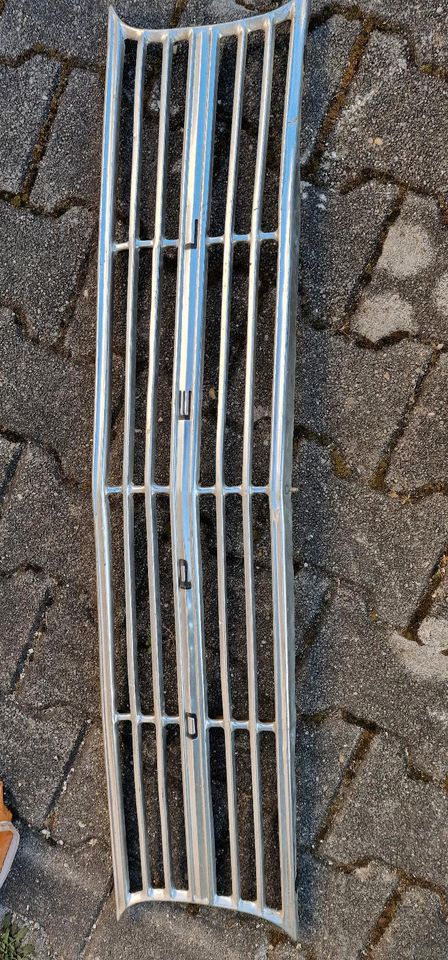 Opel Kadett B frontgrill, frontblende in Landau a d Isar