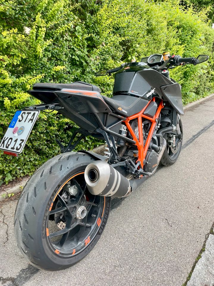 KTM 1290 SUPERDUKE R TÜV UND SERVICE WIRD EXTRA NEU GEMACHT in Stadtbergen