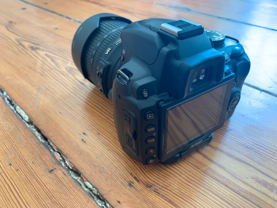 Nikon D5000 Spiegelreflexkamera in Berlin