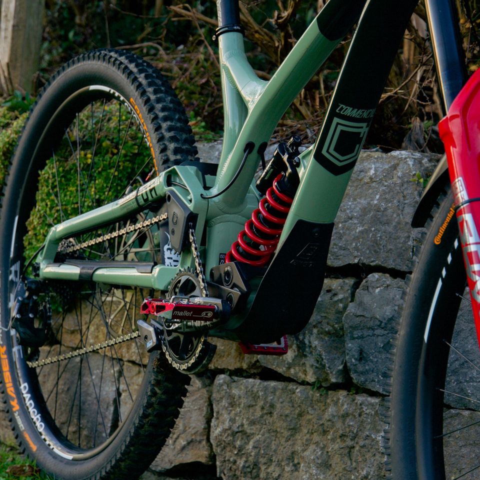 Commencal Supreme v4 Mullet “L” in Zusmarshausen