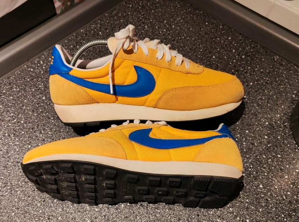 Nike wie Cortez - top - 42.5 in Mörfelden-Walldorf