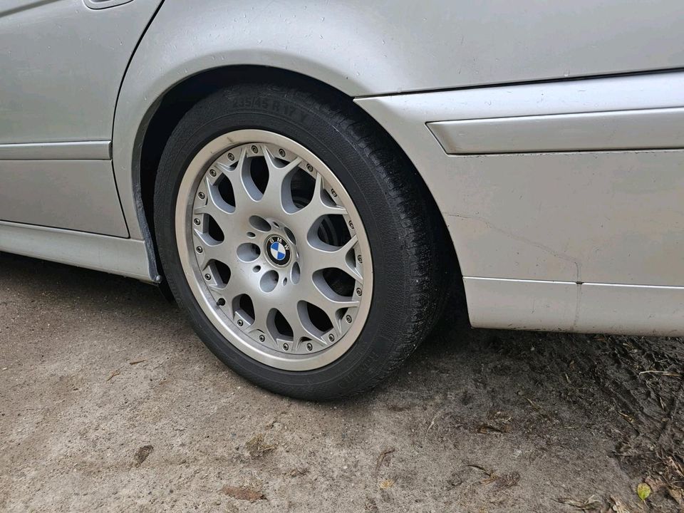 E39 BMW Touring 520i Touring 2,2L 170PS in Halle