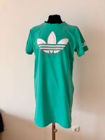 Adidas Kleid Größe XS in grün München - Trudering-Riem Vorschau