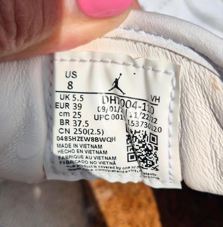 Jordan Air 1 Low Elevate - White/Neutral Grey-White - Gr. 39 in Minden