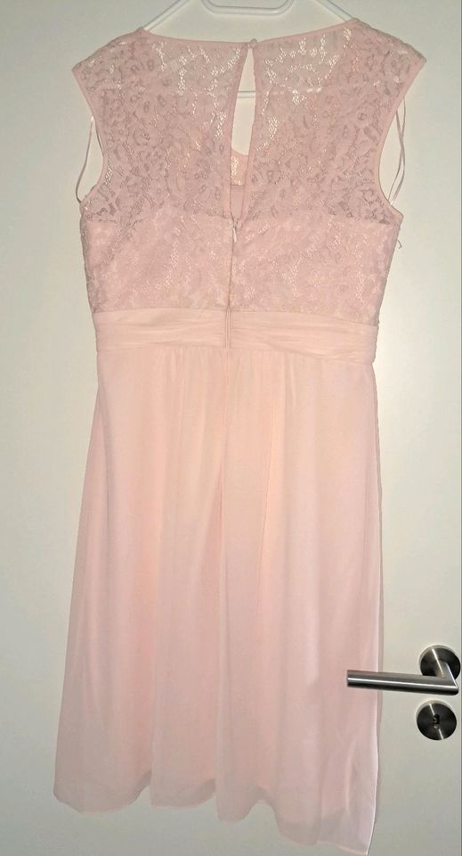 Abendkleid Kleid festlich Größe 40 rosa in Salzwedel