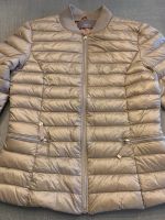 Jakes Leichte Daunenjacke Übergangsjacke beige Gr. 38/M Top Niedersachsen - Bendestorf Vorschau