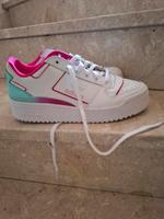 Neue Turnschuhe  von Adidas 42,5 Niedersachsen - Gehrde Vorschau
