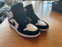 NIKE ORIGINAL SCHUHE Größe 40 AUS NATURSTOFF UND LEDER Hessen - Kassel Vorschau