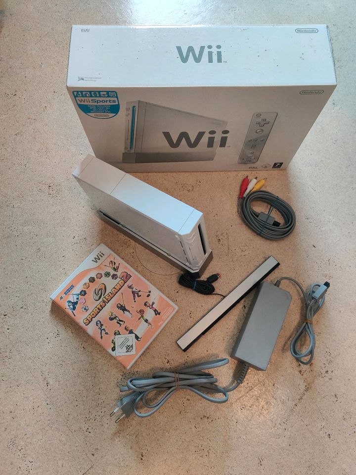 Nintendo Wii Konsole RVL-001 in OVP ohne Controller in Geisa