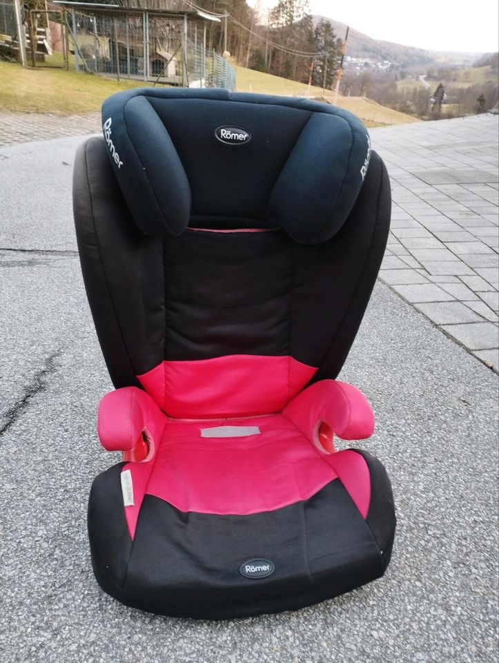 Kindersitz der Marke Römer mit Isofix in Ringelai