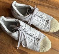 Adidas Superstar Leo Damen Sneaker weiß EU 40 Damenschuhe Saarbrücken-Mitte - St Johann Vorschau