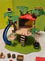 Schleich Baumhaus + Erste-Hilfe-Set mit Tieren, Pferde, Einhörner Baden-Württemberg - Filderstadt Vorschau