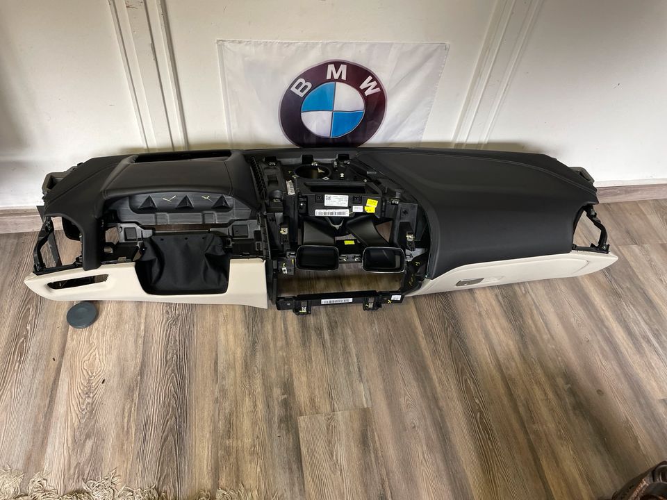 BMW 8er G14 G15 G16 Instrumententafel Armaturenbrett Nappaleder in Düsseldorf