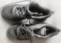 Reebok Sneaker 41 schwarz NEU zum Schnüren Comfort Fußbett Niedersachsen - Emden Vorschau
