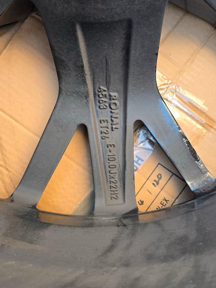 Somerräder Felgen Original Audi Q7 SQ7 22 Zoll Alufelgen in Magdeburg