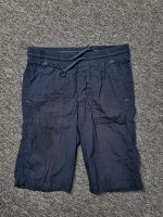 Dunkelblaue Shorts von H&M Gr. 134 Brandenburg - Bernau Vorschau