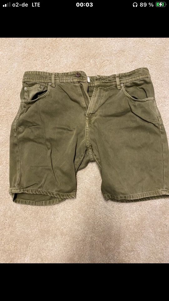 Zara Shorts lfdy peso pegador 6pm in Frankenthal (Pfalz)