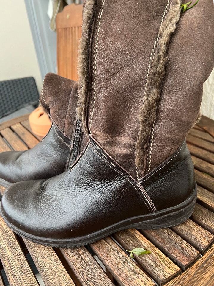 Lammfell Stiefel Ganter 37,5 in Berlin