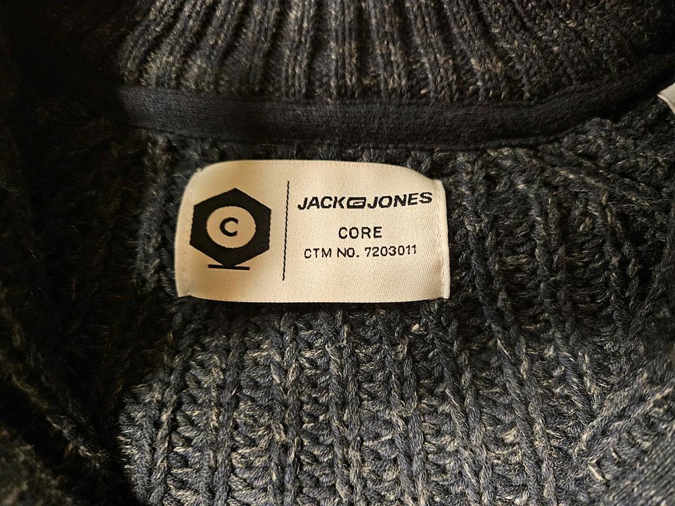 Herrenpullover/-Troyer Größe L von "Jack & Jones"! NEU! in Freren