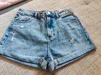 Denim Shorts von Fischbone Gr.M, Blogger,Women, Fashion Rheinland-Pfalz - Unnau Vorschau