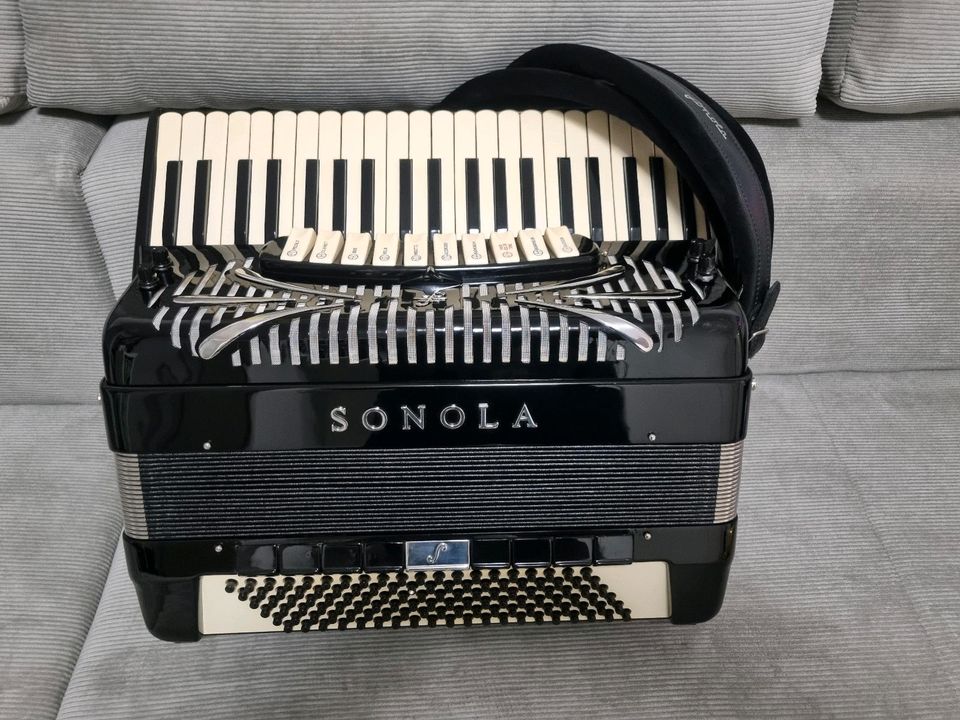 Sonola SS20 Bj.1960 in Baden-Württemberg - Ulm | Musikinstrumente und  Zubehör gebraucht kaufen | eBay Kleinanzeigen ist jetzt Kleinanzeigen