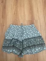 Gemusterte lockere Sommerhose Bayern - Kolbermoor Vorschau
