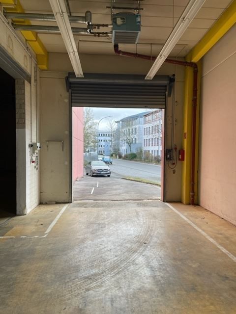 ** Zentrale Rampenhalle, Logistikfläche mit Bürogebäude in BAB-Nähe ** in Bamberg