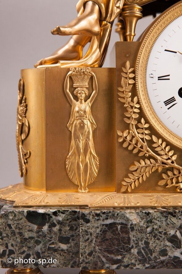 Empire Pendule Bronze Vergoldet Directoire Kaminuhr Antike Uhr in Wennigsen