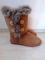 Winterstiefel dick gefüttert 40 braun cognac Fell Knöpf UGG Boots Thüringen - Erfurt Vorschau