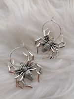 Neu Handmade Ohrringe Spinnen Anhänger Creolen Halloween Silber Bayern - Karlsfeld Vorschau