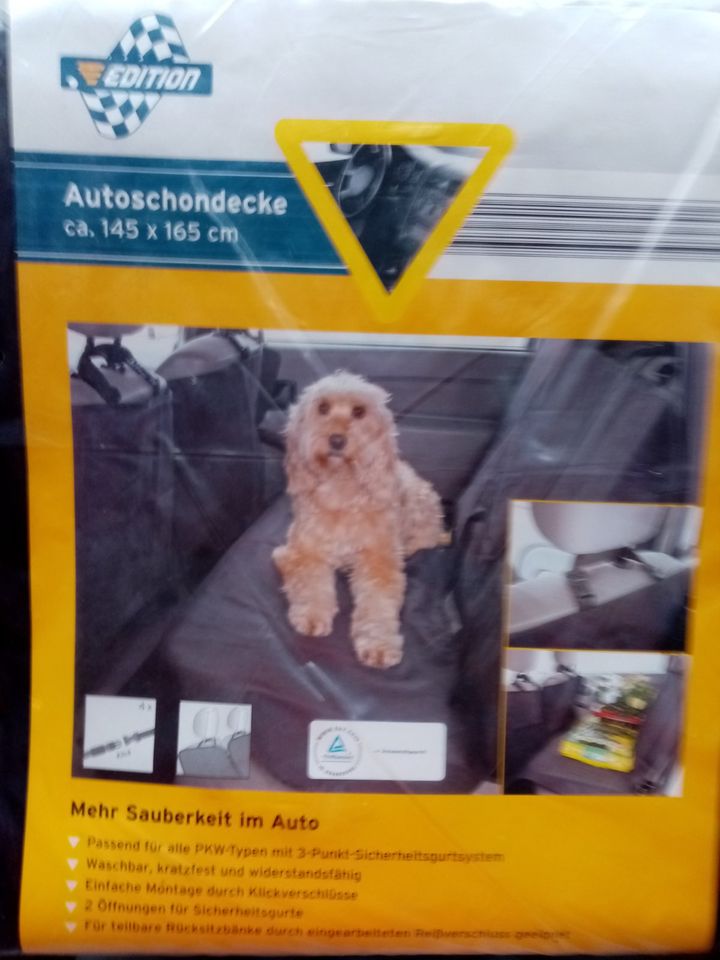 Original verpackte Autoschondecke zu verkaufen in Stuttgart