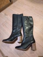 Tamaris Leder Stiefel Schwarz Absatz 8cm Gr.40 Berlin - Wilmersdorf Vorschau